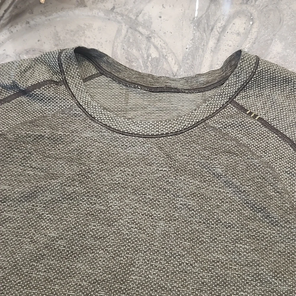 Metal Vent Tech Long-Sleeve Shirt Green Twill Slim Fit Large New - Picture 4 of 9